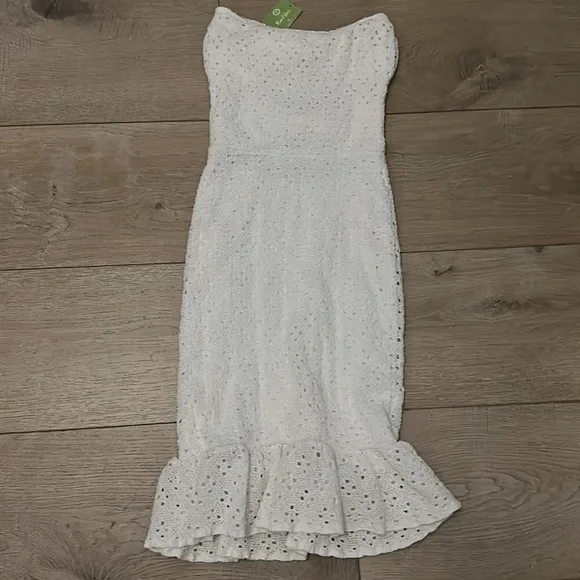 NEW WITH TAGS Planet Blue reversible off white bow tie tube dress with  ruffle M